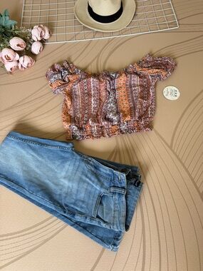 Boho Off-Shoulder Smocked Crop Top - Orange Pattern